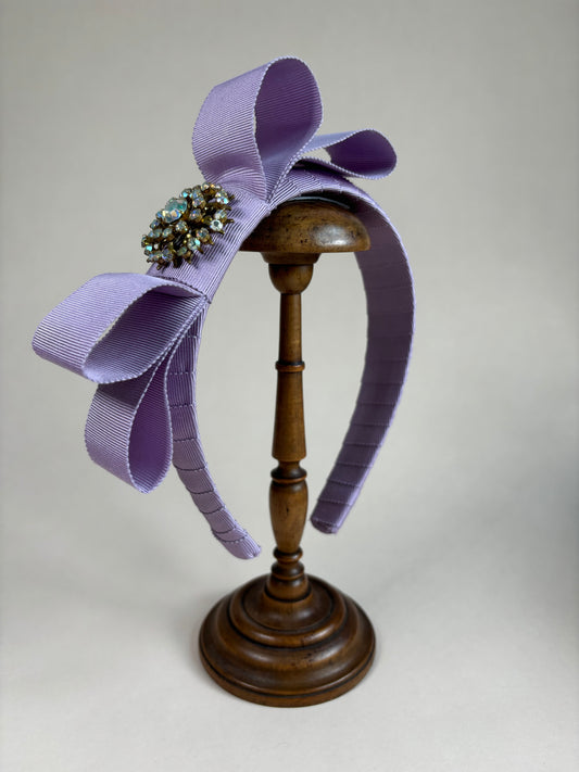 Sparkling piece in lilac