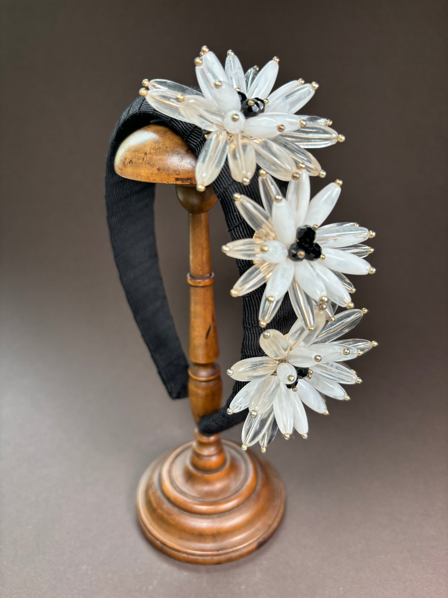 Striking headpiece with vintage glas flowers