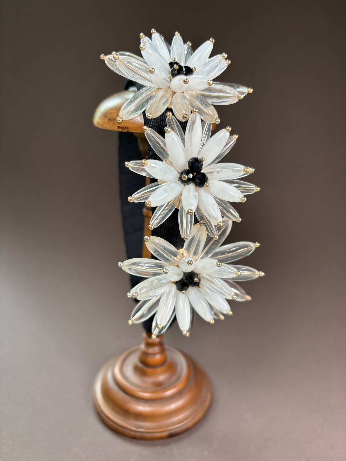 Striking headpiece with vintage glas flowers