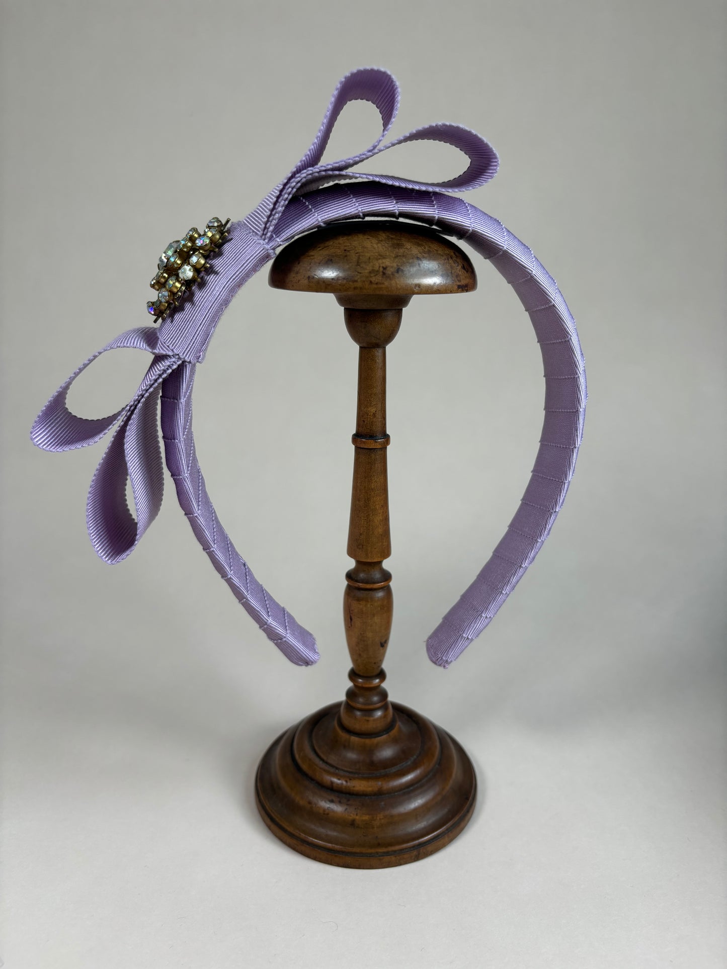 Sparkling piece in lilac